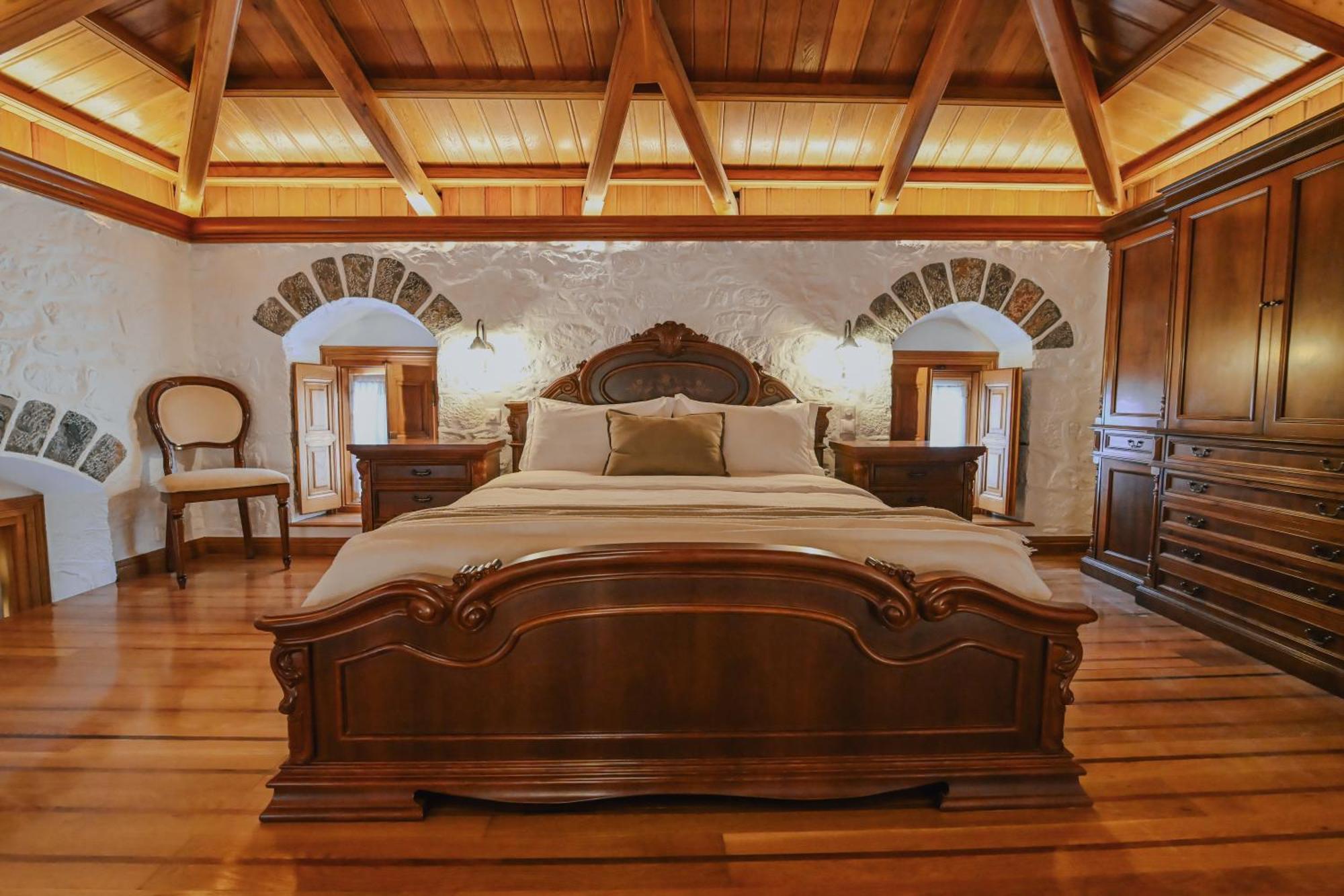 Mansion Eugenie Villa Hydra  Exterior photo